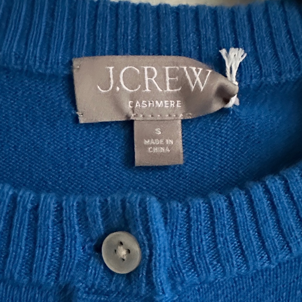 J. Crew Women's Blue Cashmere Button Down Sweater (2025 fall) - Picture 2 of 6